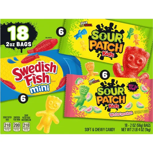 Vista 13 de SOUR PATCH KIDS and SWEDISH FISH - Paquete variado de dulces suaves y masticables, caramelos a granel, 18 bolsas de 2 onzas