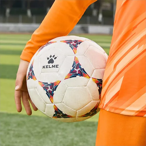 Vista 5 de KELME Balón de fútbol con bomba, tamaño 4,5 superficie de TPU adecuada para entrenamiento interior al aire libre, pelotas de fútbol con bolsa, idea