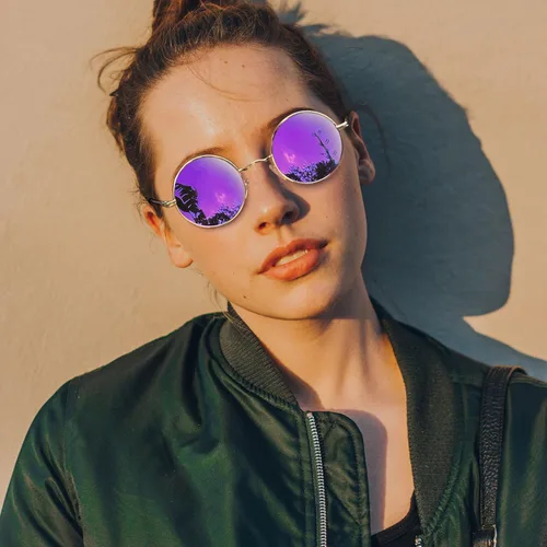 Vista 2 de Gafas de sol Joopin polarizadas, estilo Lennon, redondas, gafas de sol estilo hippy redondas para mujer y hombre