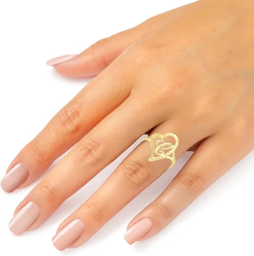 Vista 2 de Floreo Anillo de Oro Amarillo de 10 Quilates con Inicial Cursiva y Corazón