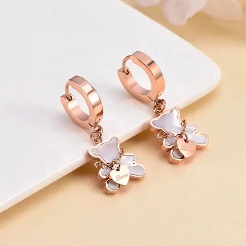 Vista 5 de Aretes colgantes de acero inoxidable con diseño de oso de peluche para mujeres y niñas, Acero inoxidable, No es una piedra preciosa