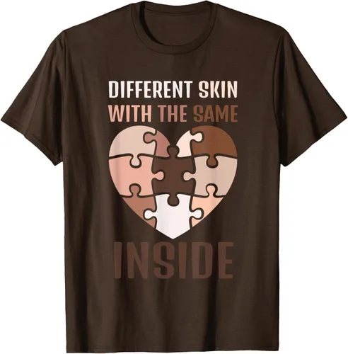 Vista 6 de Camiseta con texto en inglés "Black History Month Different Skin With The Same Love Inside