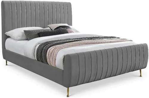 Vista 13 de Meridian Furniture Colección moderna Zara Cama tapizada de terciopelo contemporáneo con acolchonamiento de canal profundo y patas doradas a Crema