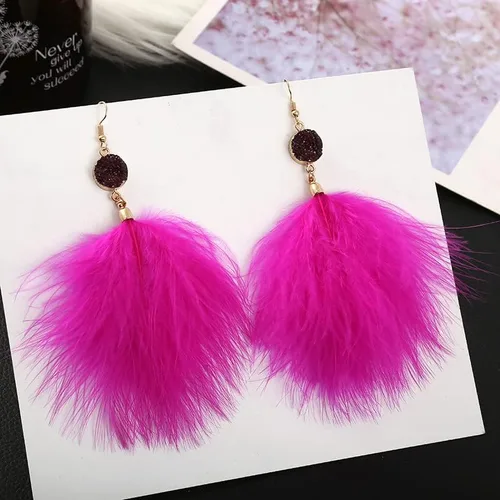 Vista 2 de Pendientes largos de borla de plumas bohemias, elegantes aretes colgantes para mujer