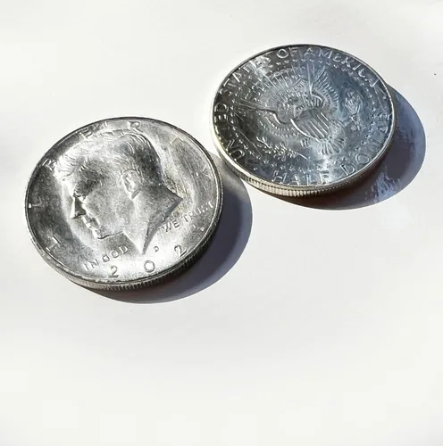 Vista 3 de 2 x Kit mágico de medio dólar de doble cara, una cabeza de doble cara medio dólar y una cola de doble cara medio dólar, excelente kit de monedas
