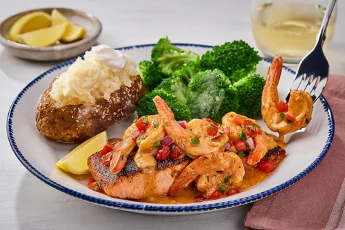 Vista 2 de Red Lobster Tarjeta de regalo $25