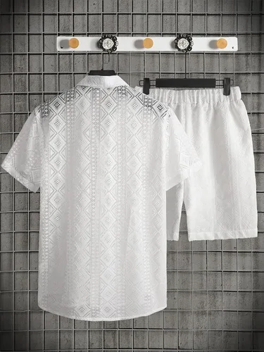 Vista 2 de Verdusa Conjunto corto de 2 piezas con encaje y botones para hombre