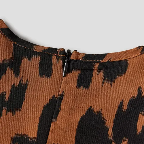Vista 5 de Vestidos a juego para mamá y yo, vestido bohemio con volantes, estampado floral, manga larga, casual, otoño, invierno, mamá, hija, trajes a juego