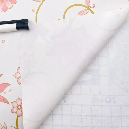 Vista 9 de Revestimiento autoadhesivo floral rosa para estantes, mesa extraíble, papel decorativo para espacios de trabajo, caja de almacenamiento de fotos