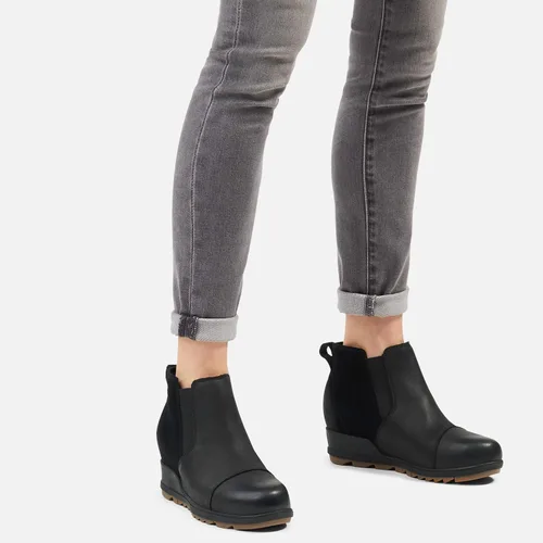 Vista 2 de Sorel - Botas cortas hasta el tobillo para mujer Evie, piel de ante impermeable, suela de cuña Negro