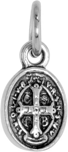 Vista 3 de Collar de medalla de San Benito ovalada de plata de ley de 38 pulgadas, acabado oxidado, disponible con o sin cadena, Plata esterlina, Sin gemas.