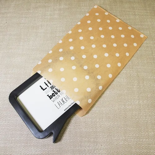Vista 8 de CuteBox Bolsas de regalo de papel plano blanco con lunares (6 x 9 pulgadas) para mercancía, manualidades, recuerdos de fiesta, venta al por menor
