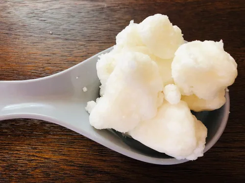 Vista 7 de Mantequilla de Murumuru pura, natural y sin refinar: mantequilla suave y sedosa para lociones, mantecas corporales batidas/souffles, bálsamos