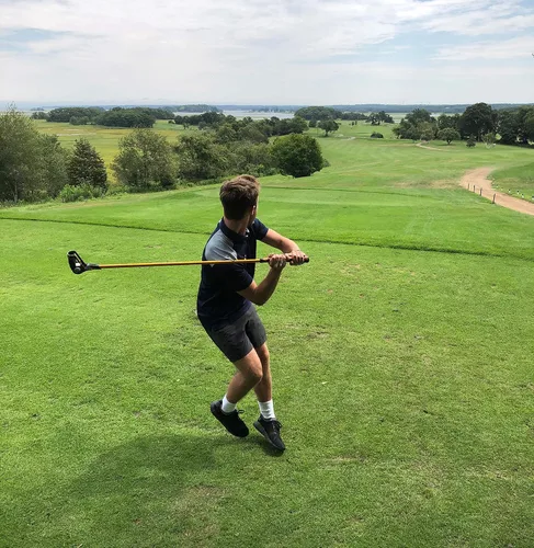 Vista 3 de FlingStick - Stinger - Lanzador de pelotas de golf para juegos de golf alternativos en campos de golf Negro