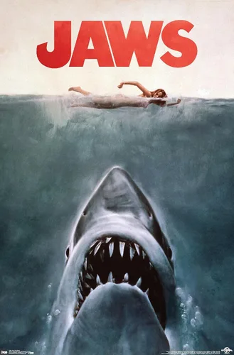Vista 11 de Trends International Jaws - Póster de pared de una hoja, 14.725 x 22.375 pulgadas, versión con marco de madera tipo granero