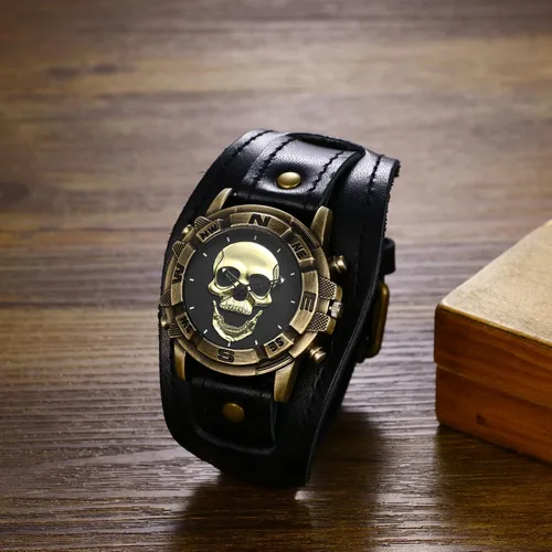 Vista 2 de Avaner Relojes vintage de cuero punk relojes retro de bronce con calavera de banda ancha de cuarzo para hombres