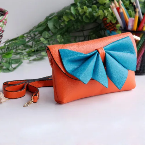 Vista 2 de Vida elegante Bolso de hombro de cuero sintético con flores Bolso de mano Casual, Multicolorido