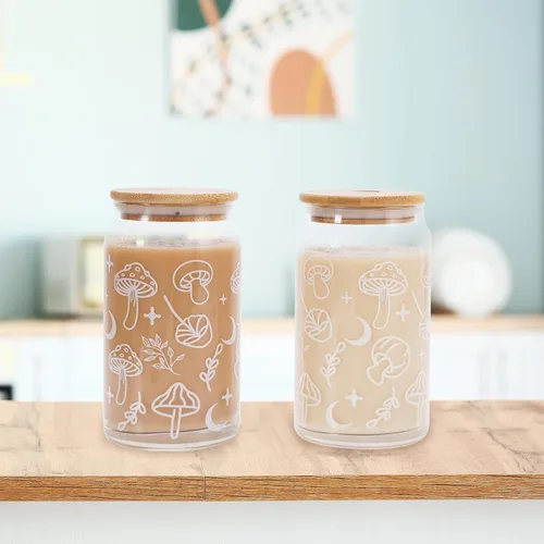 Vista 7 de Whaline Paquete de 2 vasos mágicos de hongos para beber vasos de 16 onzas con hojas de hongo, taza de café helado con tapa de bambú, cepillo