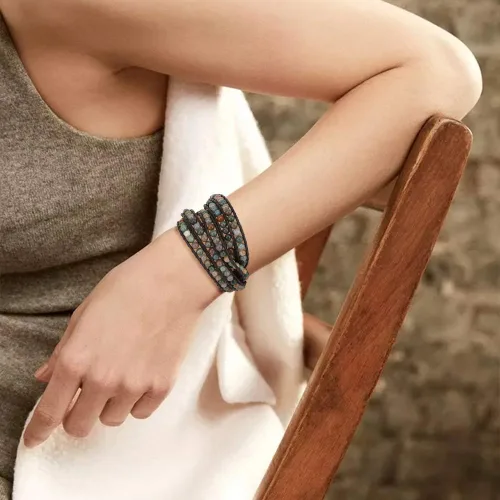 Vista 3 de Emibele - Pulsera de piel con capas, remache con estampado de leopardo, estilo bohemio, de capas múltiples, hecha a mano, con cuentas de cristal