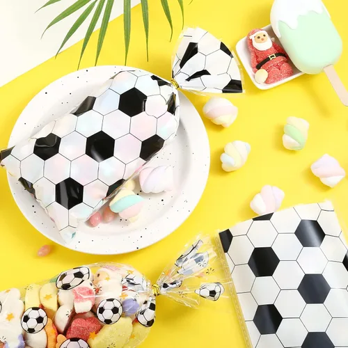 Vista 5 de Kesote Bolsas de celofán de fútbol, 100 piezas de bolsas de dulces de regalo de fútbol con lazos para fiesta de cumpleaños de fútbol