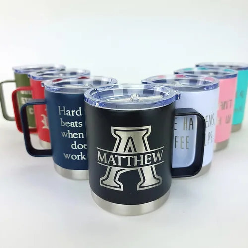 Vista 2 de Taza de café aislada personalizada con tapa, 12 onzas, personalizable con nombre o texto, taza de viaje personalizada