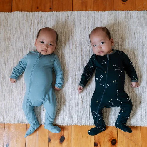 Vista 7 de ZippyJamz - Pijama orgánica para bebé con pies y cremallera para cambiar pañales fácil y rápido