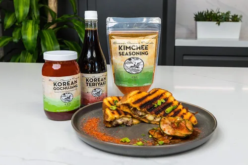 Vista 4 de Sunny's Gourmet Gochujang coreano, salsa de pimiento picante fermentada totalmente natural, sin MSG, Bibimbap, 15.5 onzas (paquete de 2)