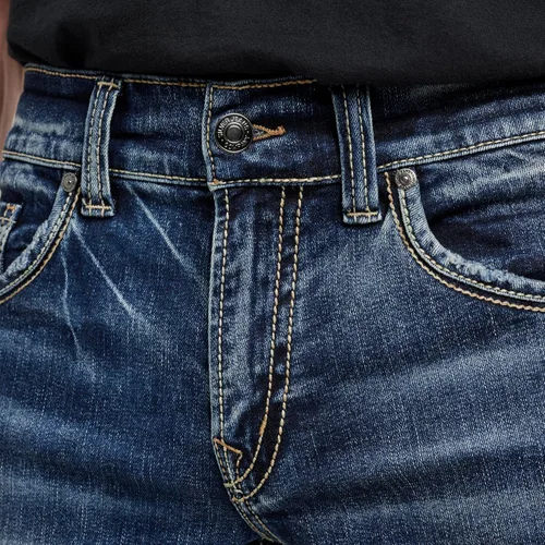 Vista 4 de Silver Jeans Co. Pantalón de jean Zac de ajuste relajado y recto para hombres