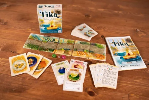 Vista 6 de Fika, Juego de cartas de estrategia con temática de cafetería para dos jugadores - 25th Century