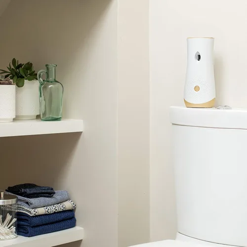 Vista 3 de Glade Kit de iniciación de ambientador de aire automático Cashmere Woods 6.2 onzas líquidas