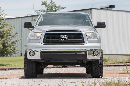 Vista 3 de Kit de elevación de 3.5" Rough Country con soportes N3 para Toyota Tundra 2007-2021 - 76831