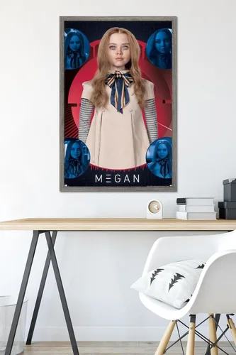 Vista 6 de Trends International M3gan - Póster de collage de pared, 34 pulgadas de largo x 22.4 pulgadas, versión enmarcada en madera de granero Versión