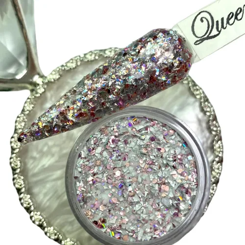 Vista 4 de Queen Elizabeth II - Polvo acrílico en polvo, diseños de arte de uñas, manicura o pedicura, para uso doméstico o salón. Sistema de polvo