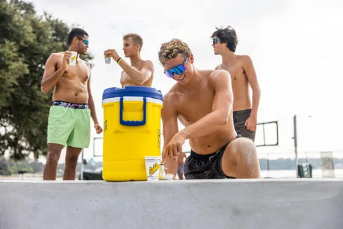 Vista 4 de Sqwincher Paquete de polvo, sabor a ponche de frutas, bajo en calorías, bajo en sodio, mezcla de bebidas hidratantes para reposición