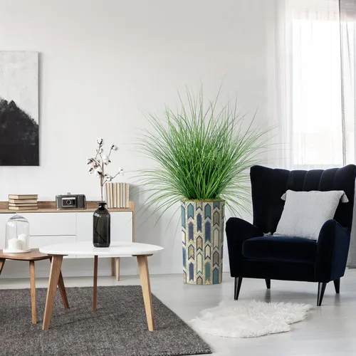 Vista 11 de Árbol artificial en macetero moderno con patrón poligonal, palmera tropical areca artificial de seda para decoración del hogar en interiores