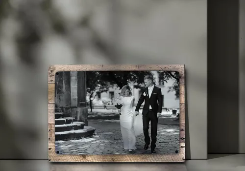 Vista 6 de MUNDAZE Impresión de metal de retrato personalizado en marco de paleta de madera recuperada – Regalo de foto familiar personalizado – Recuerdo
