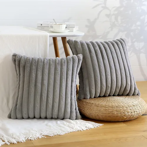 Vista 25 de Soleebee Juego de 2 fundas de cojín decorativo de terciopelo suave y acogedor, fundas de piel sintética de conejo para sofá, cama, silla, cojines