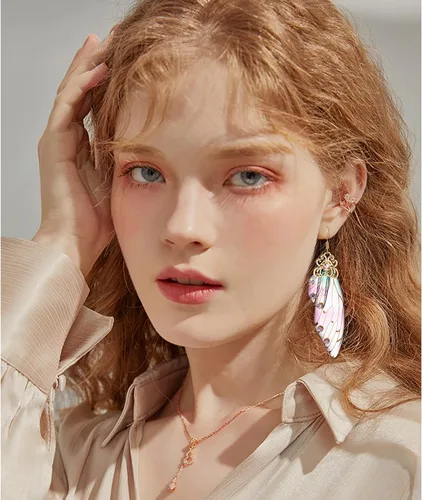 Vista 2 de BELLA-Bee - Aretes colgantes de alas de mariposa chapados en oro con cristal y diamantes de imitación, joyería para mujeres y niñas, joyería