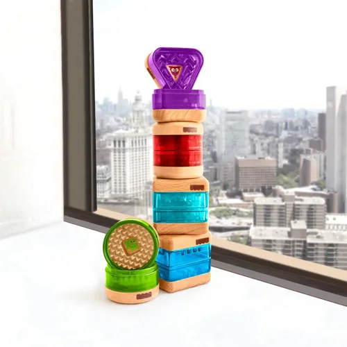 Vista 3 de Juguetes de madera sorpresa con formas Fisher-Price