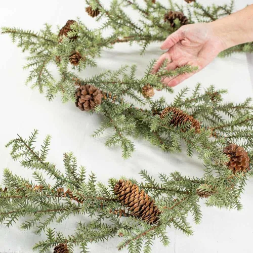Vista 3 de Factory Direct Craft Guirnalda de pino de ciprés resistente a la intemperie, guirnalda de Navidad para decoración de bosques en interiores