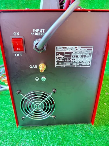 Vista 4 de Soldador tres funciones lincoln 250 amp WR