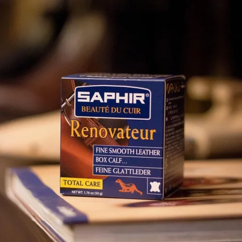 Vista 3 de SAPHIR Beauté du Cuir Renovateur - Cleans, Nourishes, Protects and Shines - with Chamois Cleaning Cloth