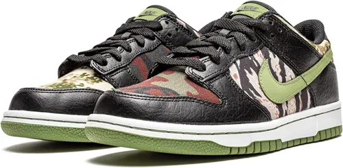 Vista 371 de Nike Kid's Dunk Low Sneaker