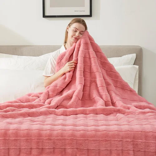 Vista 19 de Cozy Bliss Manta mullida de piel sintética para sofá, cama, sala de estar, 50 x 60 pulgadas