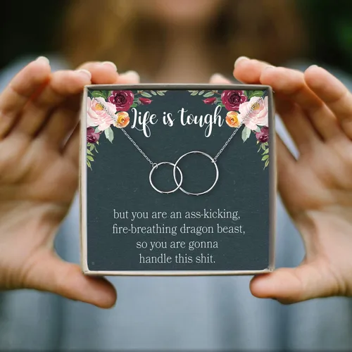 Vista 8 de Dear Ava Collar de regalo para mujeres y niñas, colgante de joyería moderna ajustable, idea de regalo de amor para ella con tarjeta sincera, regalos