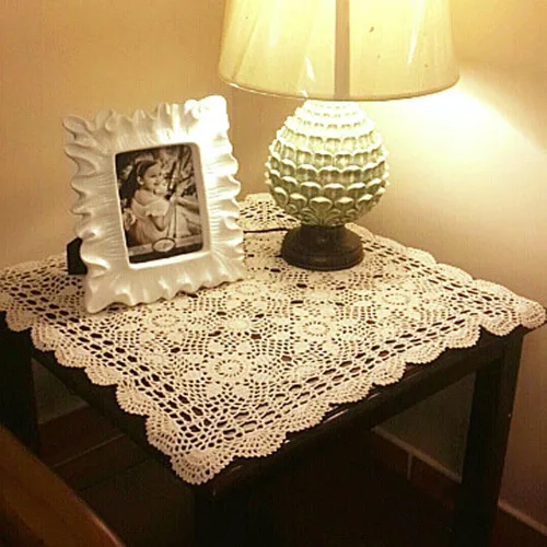 Vista 2 de Laivigo Manteles individuales de encaje de algodón hecho a mano, 19 pulgadas, color beige