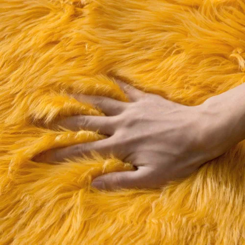 Vista 3 de MIULEE Alfombra de Área de Lujo Súper Suave y Esponjosa de Piel Sintética Rectangular Alfombra Decorativa de Felpa Shaggy para Mesita de Noche Sofá