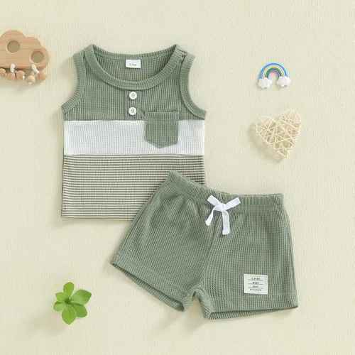 Vista 37 de Ropa de bebé niño sin mangas + pantalones cortos con estampado a rayas con bolsillos, 2 piezas de trajes de verano