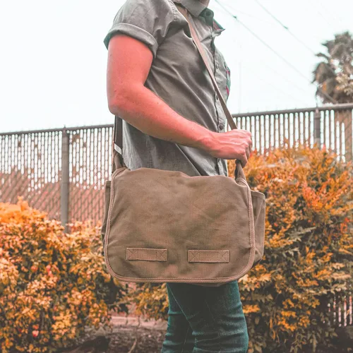 Vista 7 de Sweetbriar bolsa cruzada clásica de lona vintage para todo uso
