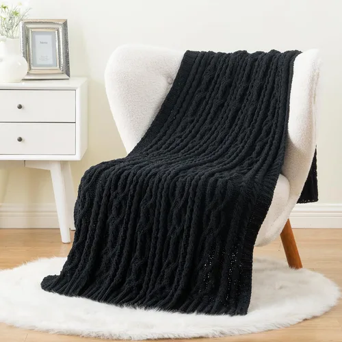 Vista 2 de Battilo Manta Negra para Sofá, Manta de Punto Cable para Cama, Silla, Decoración del Hogar, Manta de Chenilla Tejida Suave y Acogedora, Manta Negro